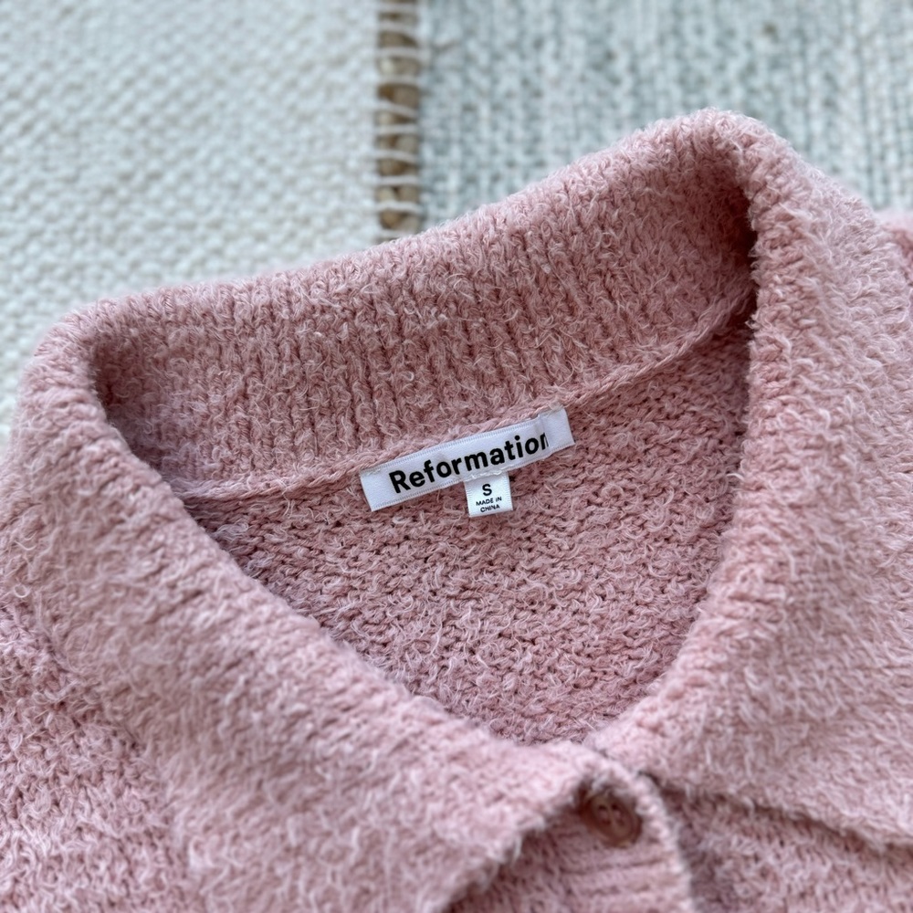 Reformation Light Pink Fuzzy Short Sleeves Collared Pullover Polo Women’s Small - Picture 7 of 8